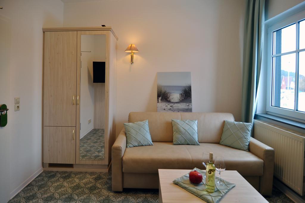Hotel Haus Moenchgut ثيسو المظهر الخارجي الصورة